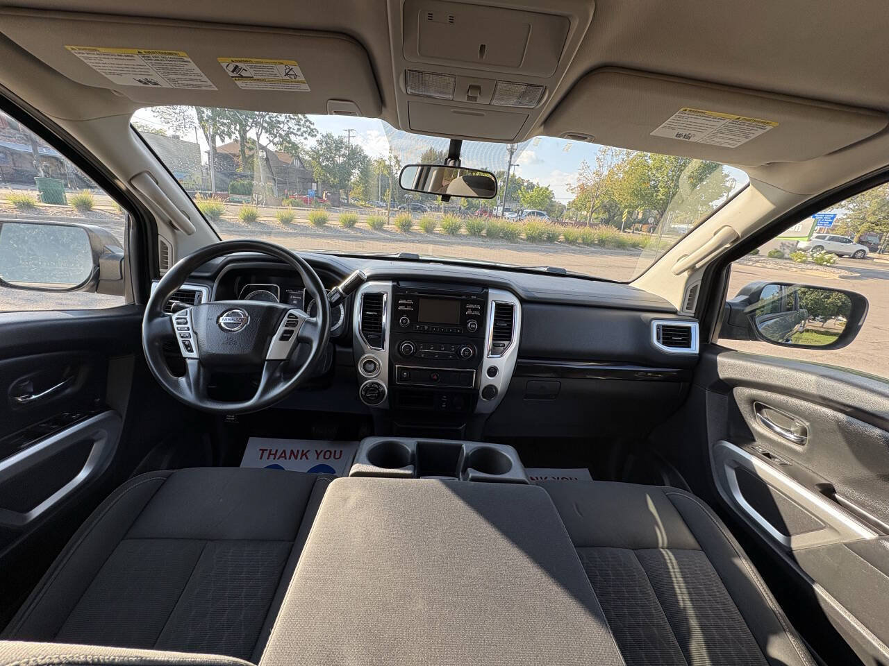 Used 2018 Nissan Titan SV AWD/4WD image 20