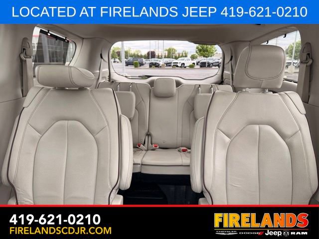 Used 2019 Chrysler Pacifica Limited FWD image 31