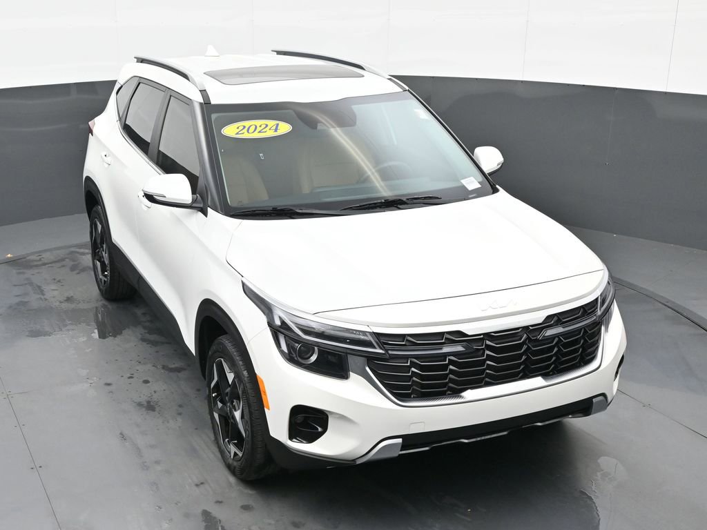 Used 2024 Kia Seltos EX image 47