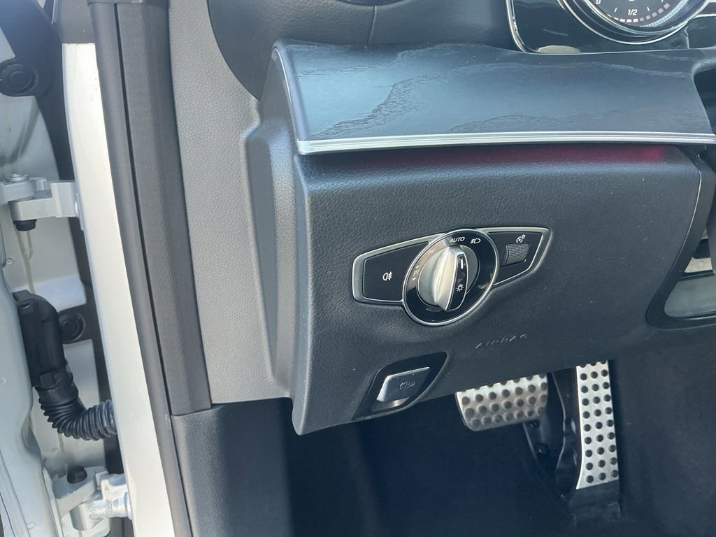 Used 2019 Mercedes-Benz E 450 Coupe image 11