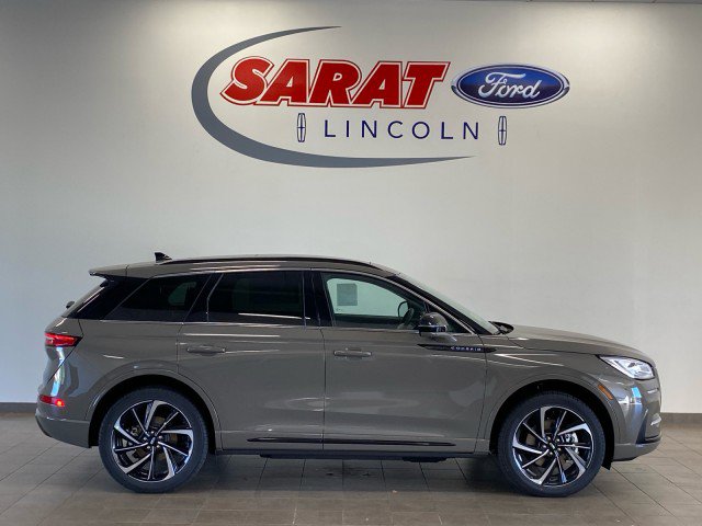 New 2025 Lincoln Corsair Grand Touring w/ Equipment Group 301A