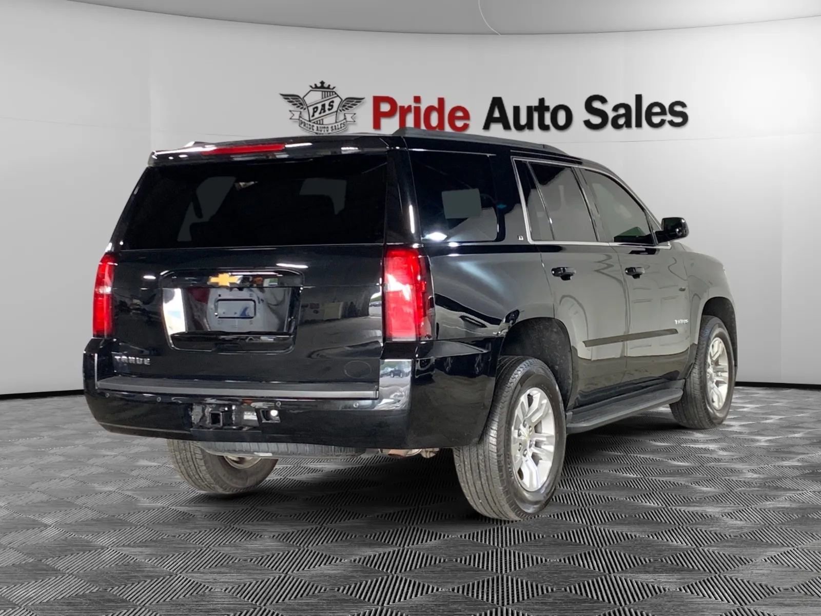 Used 2017 Chevrolet Tahoe LT image 7
