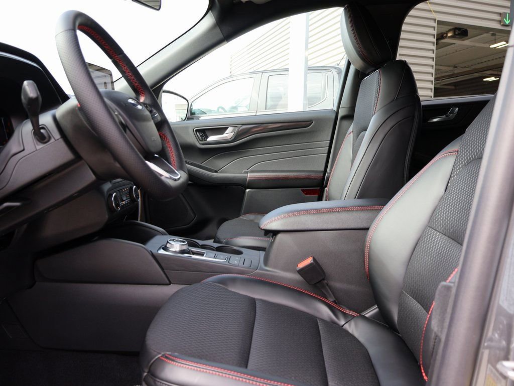 New 2026 Ford Escape ST-Line w/ Cold Weather Package image 22