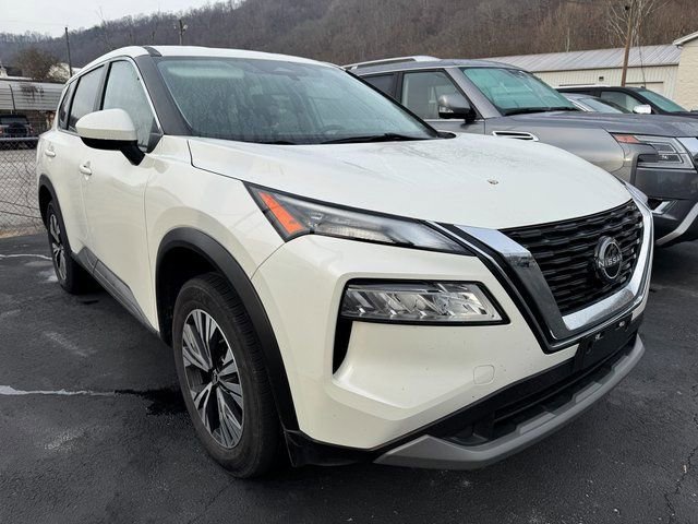 Used 2023 Nissan Rogue SV image 11