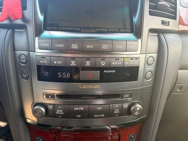 Used 2010 Lexus LX 570 4WD w/ Preferred Accessory Package image 17