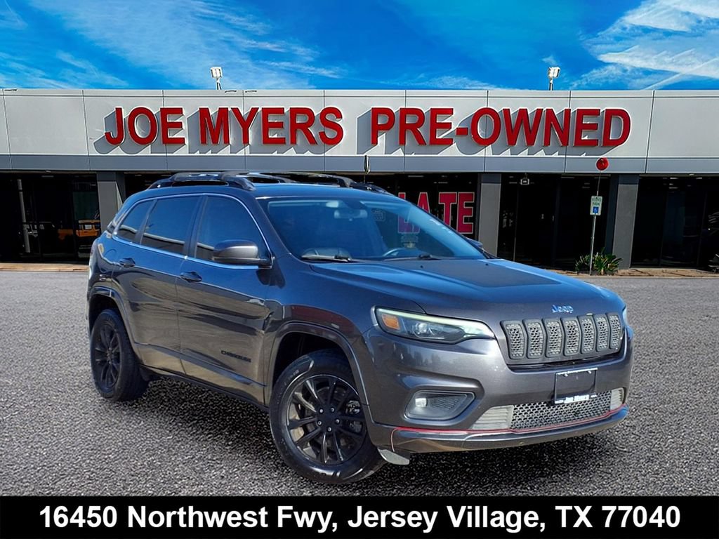 Used 2019 Jeep Cherokee Latitude Plus AWD/4WD image 1