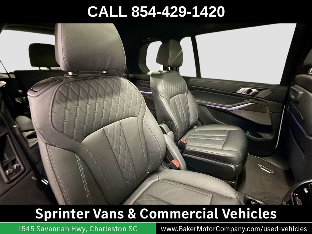Used 2020 BMW X7 M50i w/ Luxury Seating Package AWD/4WD image 29