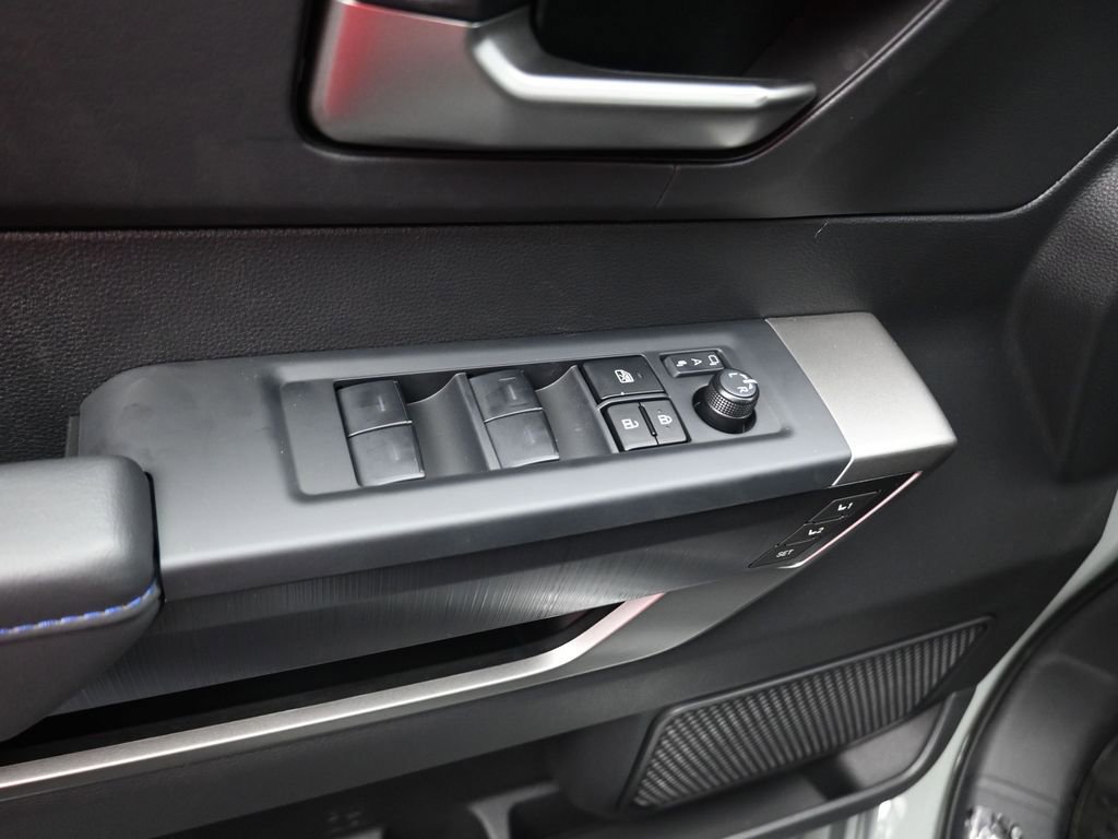 New 2026 Toyota Tundra Platinum image 7