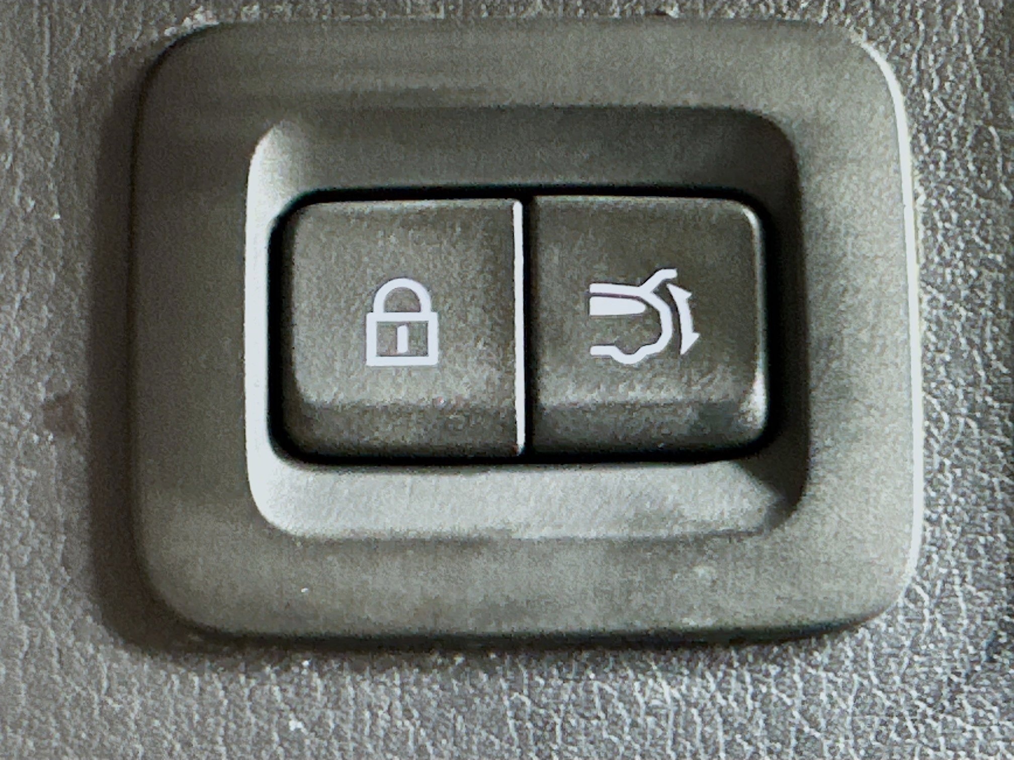 Used 2025 MAZDA CX-90 3.3 Turbo w/ Preferred Package image 32