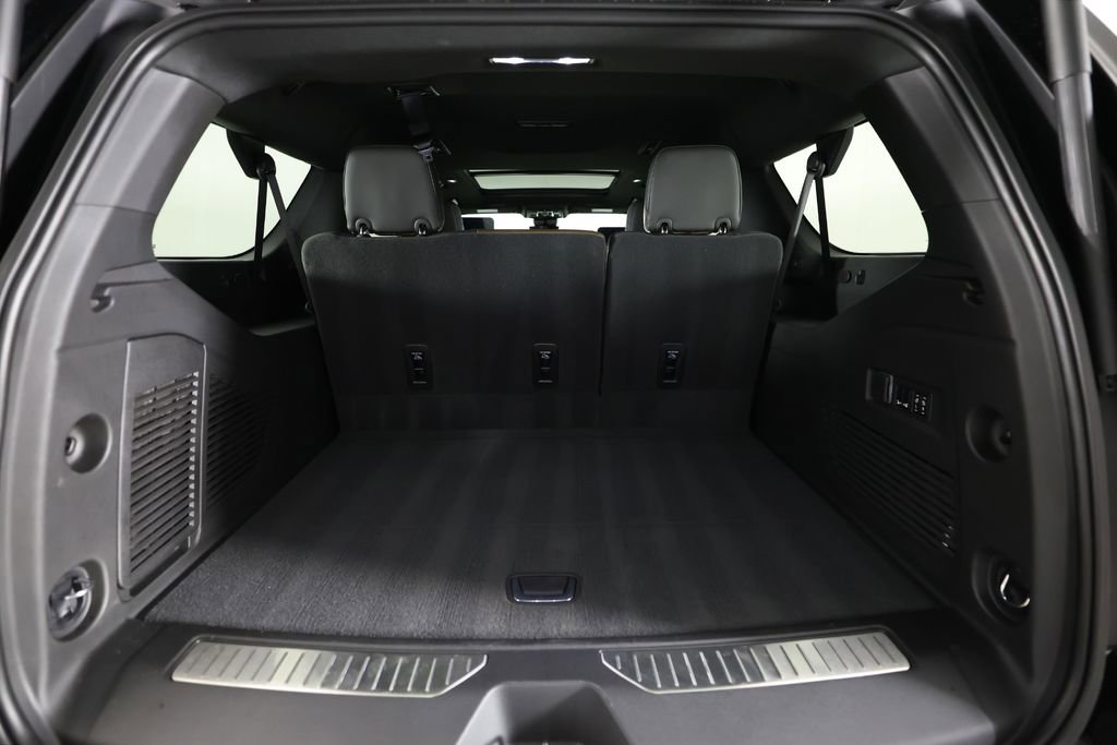 Used 2026 GMC Yukon XL Denali Ultimate image 13