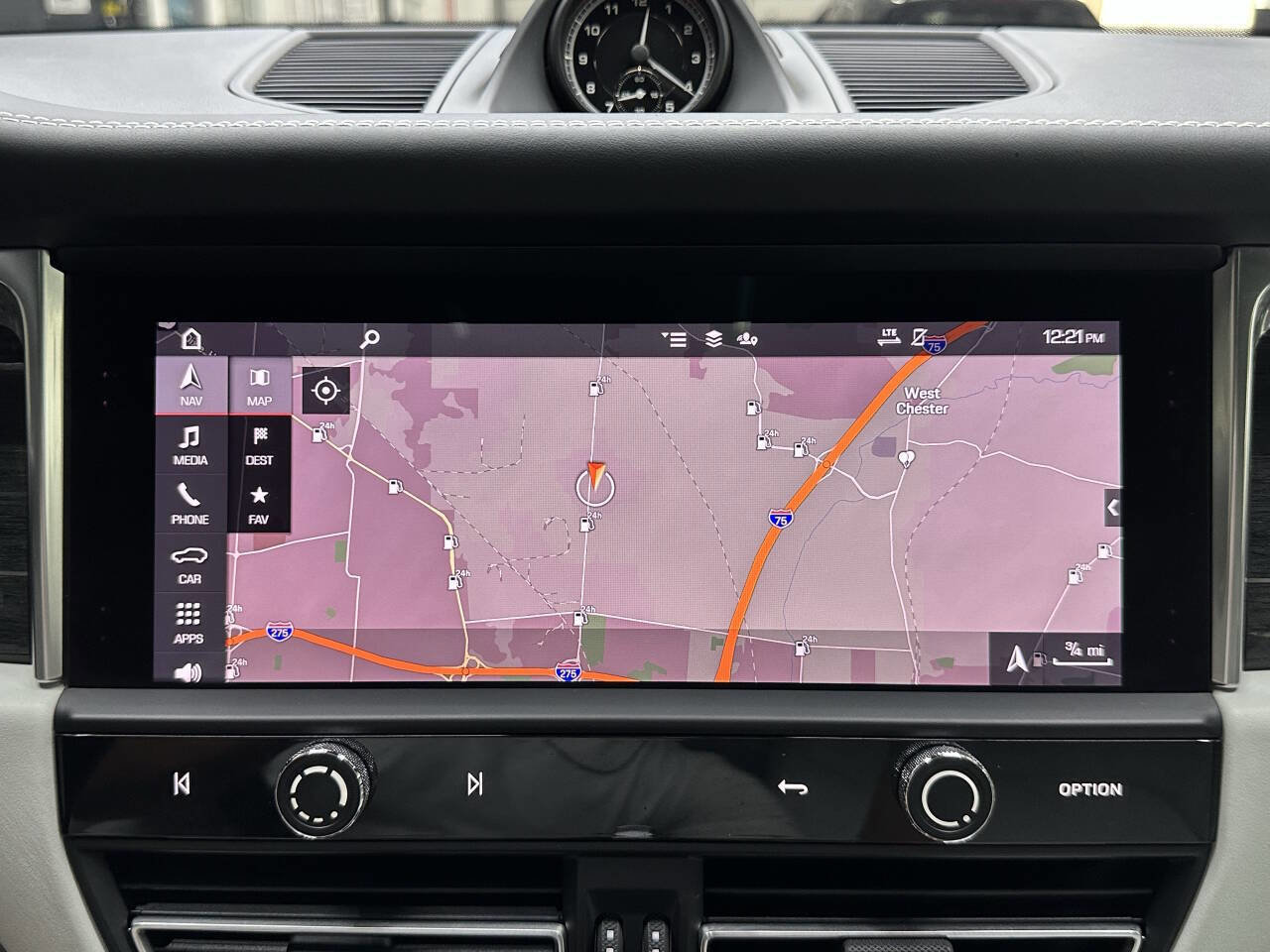 Used 2024 Porsche Macan S image 30