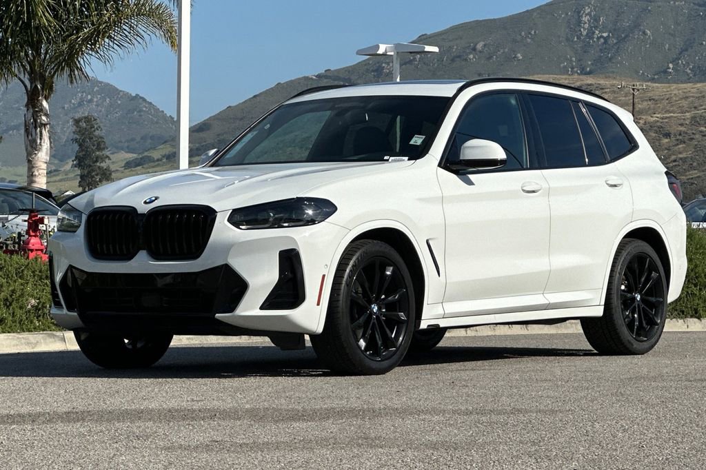 Used 2024 BMW X3 sDrive30i w/ Premium Package RWD image 7