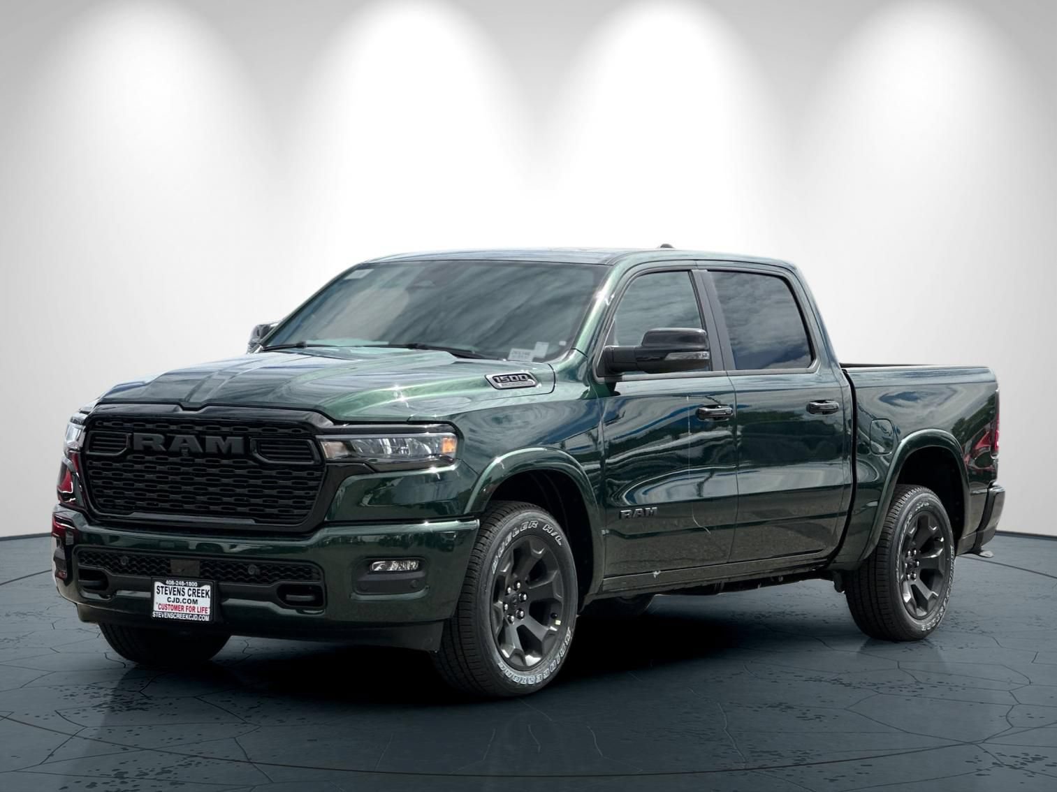 New 2026 RAM 1500 Big Horn w/ Night Edition AWD/4WD image 8