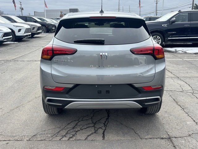 Certified 2024 Buick Encore GX Preferred w/ Comfort Package image 6