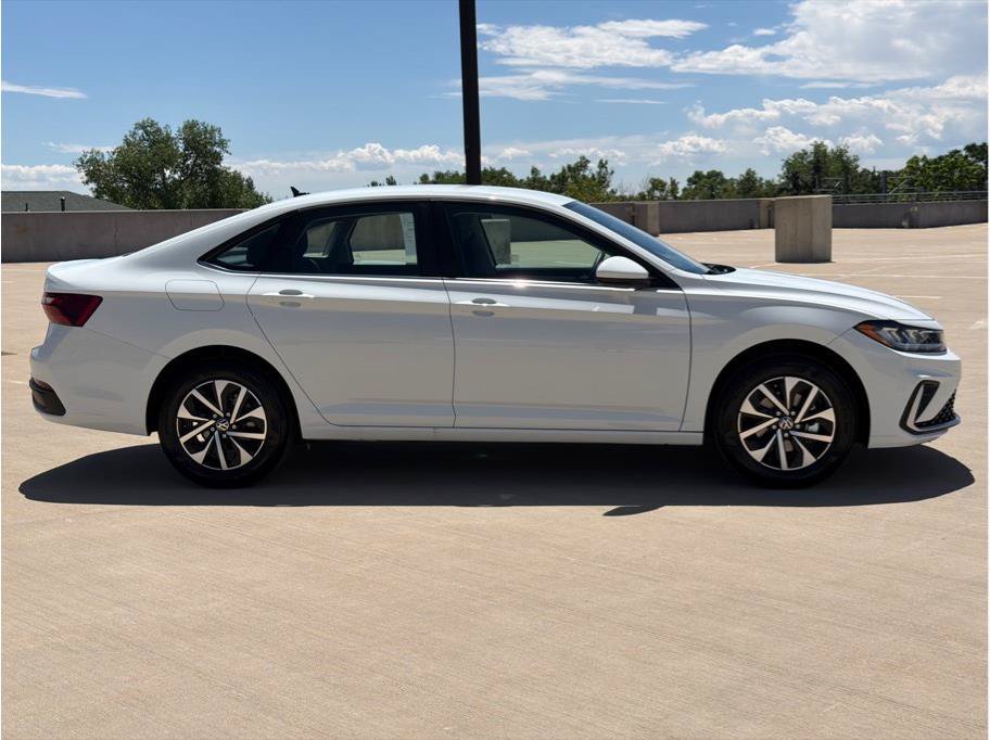 Used 2025 Volkswagen Jetta S FWD image 9