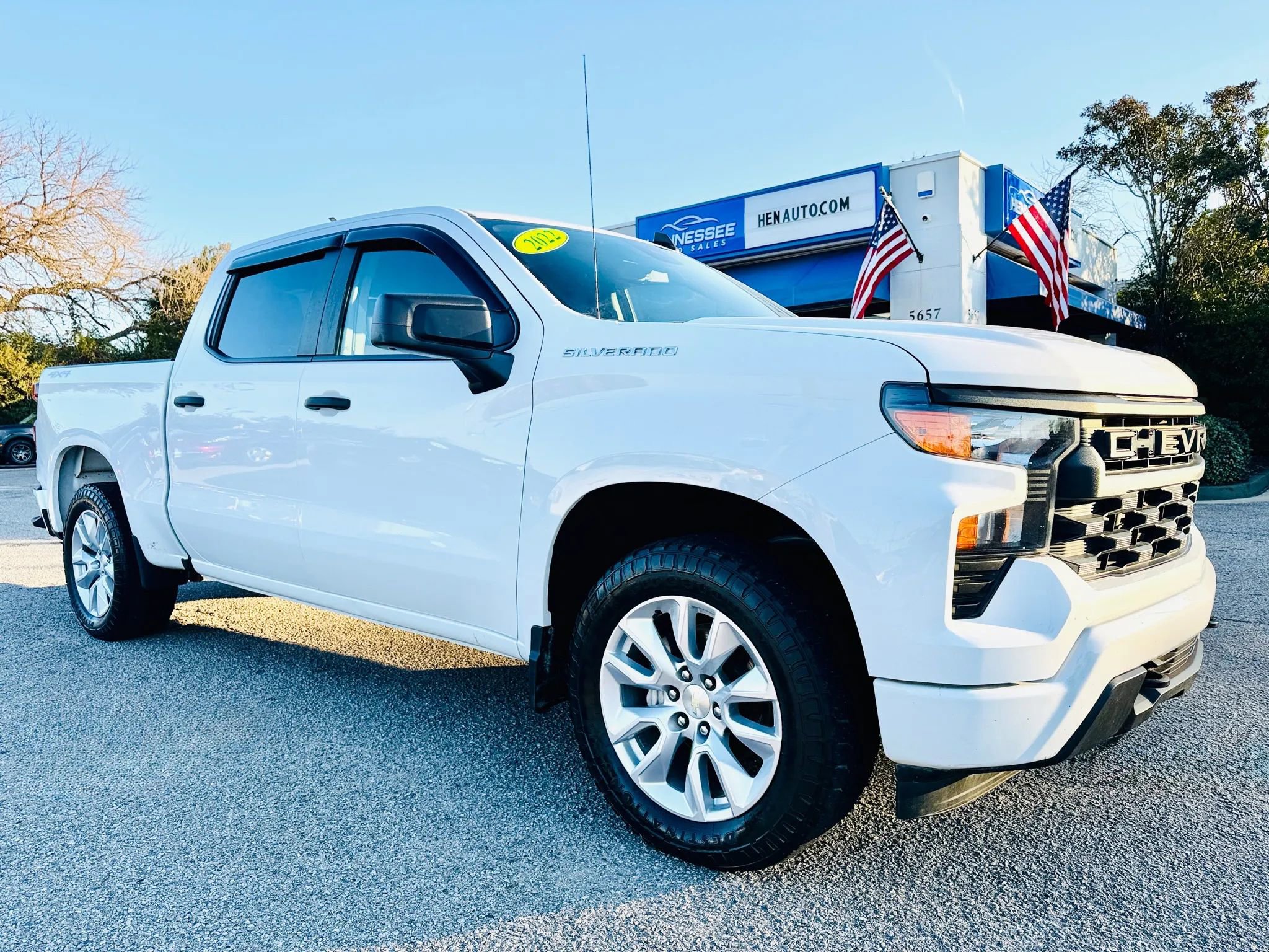 Used 2022 Chevrolet Silverado 1500 Custom image 18