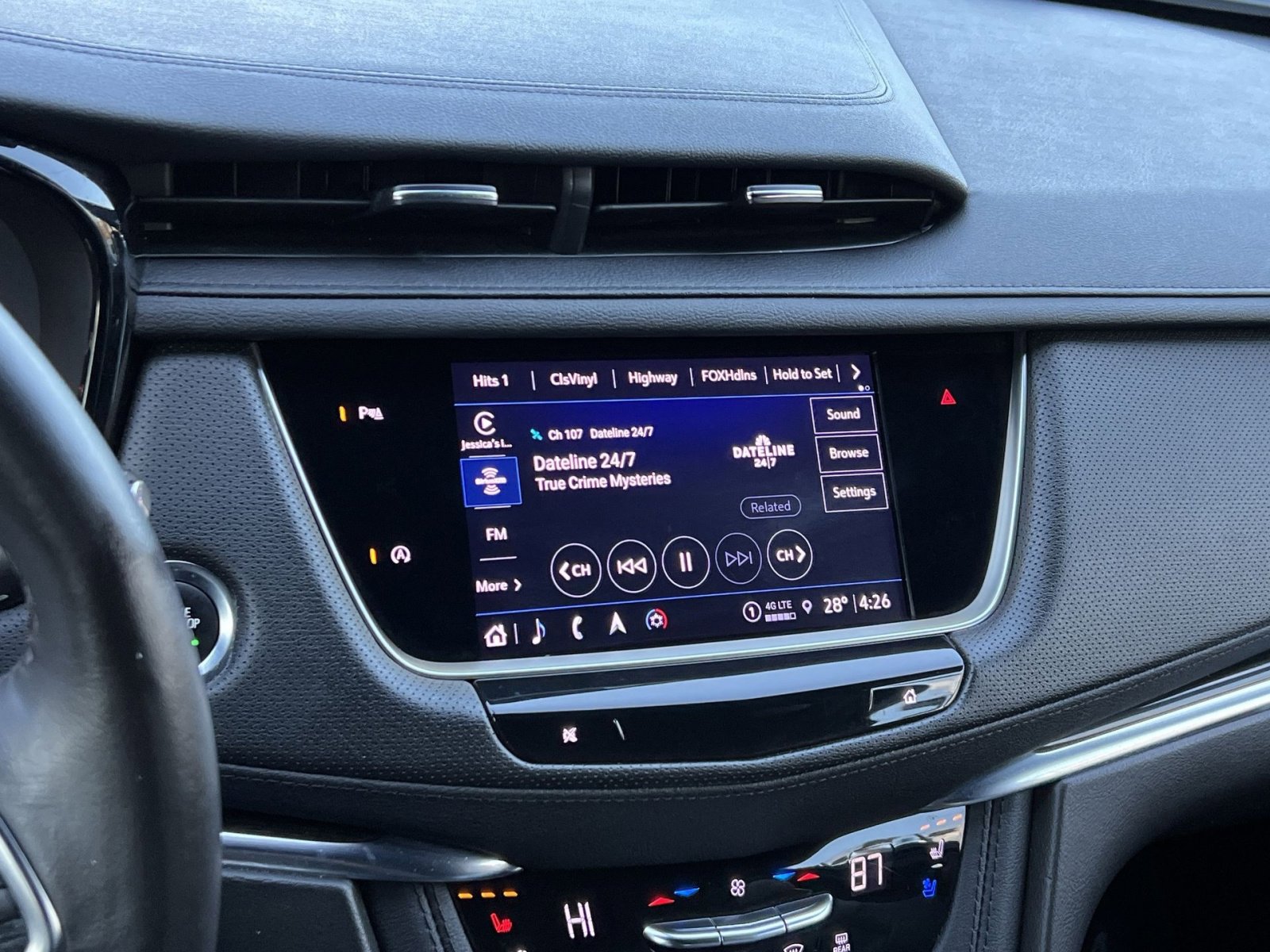 Used 2023 Cadillac XT5 Premium Luxury image 16