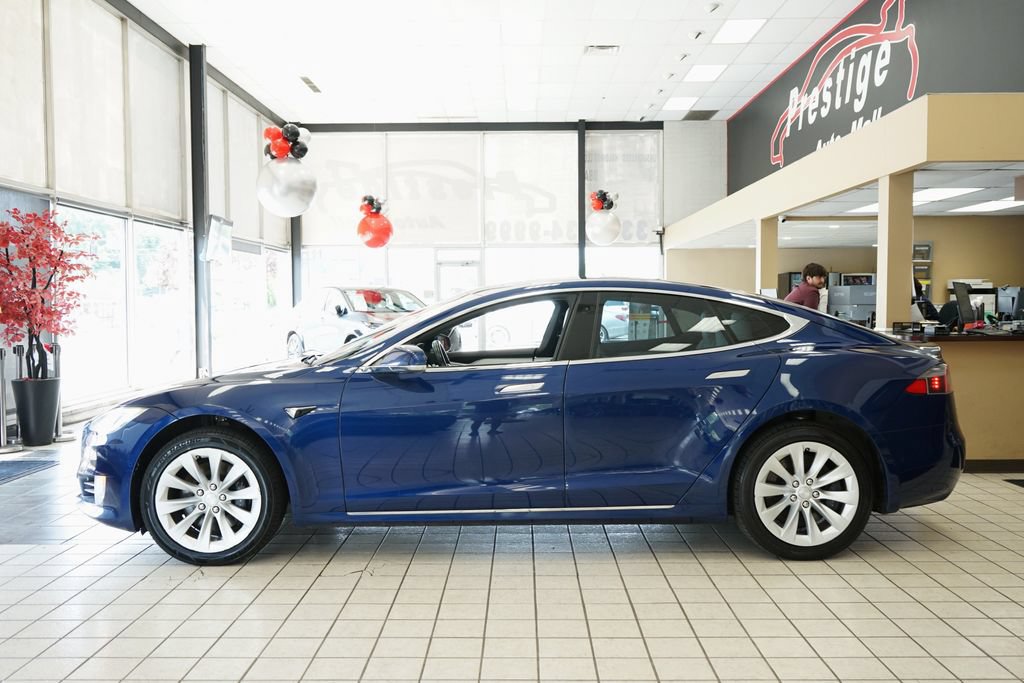 Used 2017 Tesla Model S 100D AWD/4WD image 3