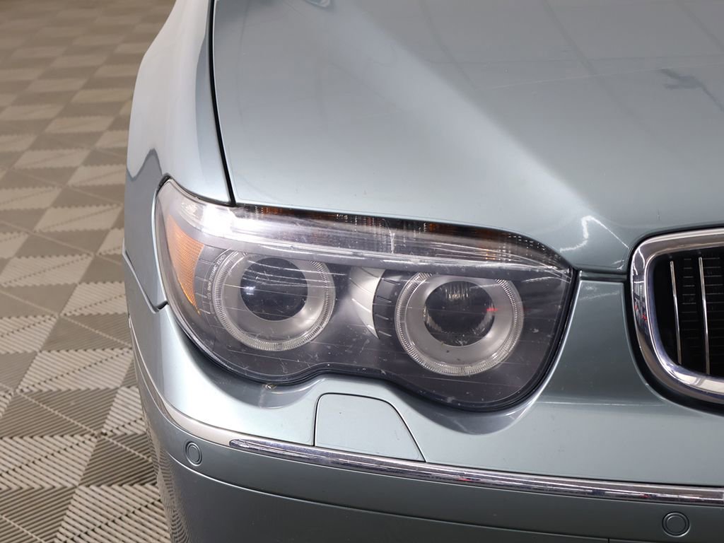 Used 2004 BMW 745Li RWD image 10