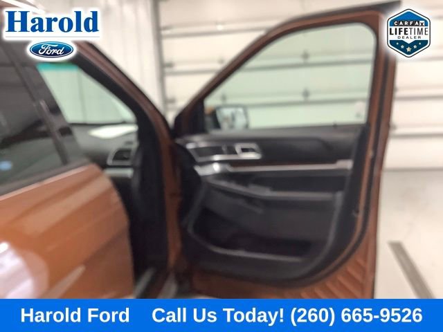 Used 2017 Ford Explorer Limited AWD/4WD image 11