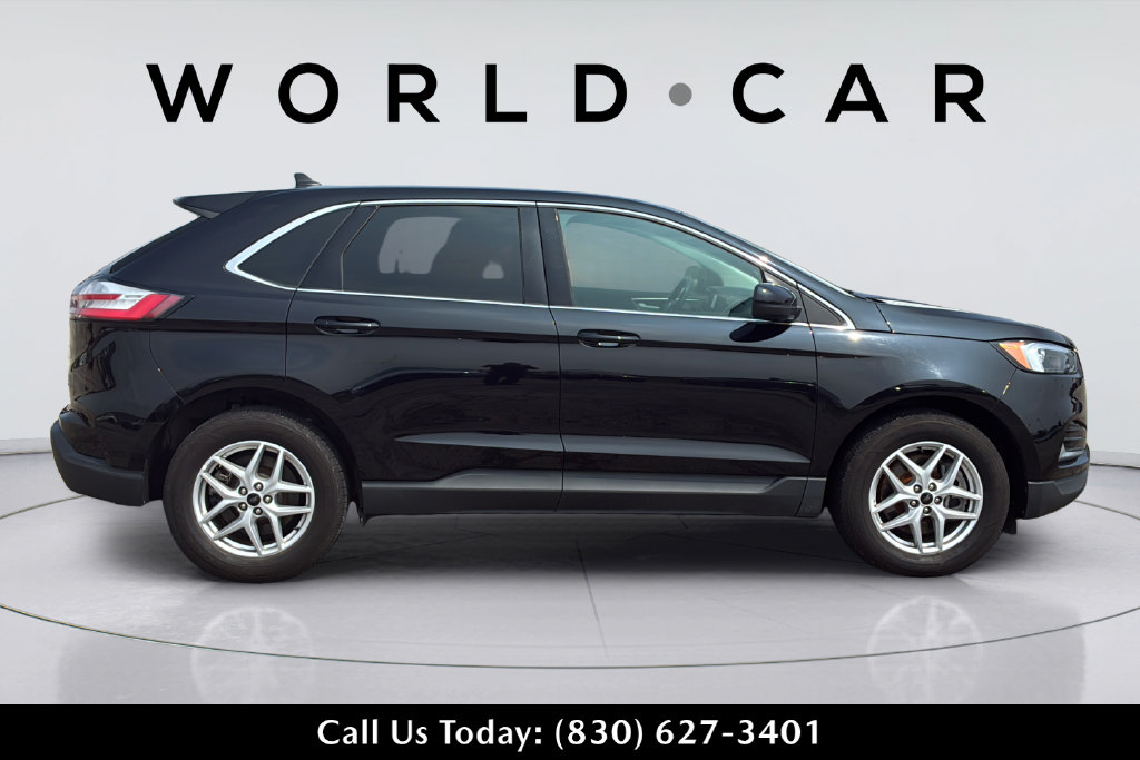 Used 2023 Ford Edge SEL AWD/4WD image 3