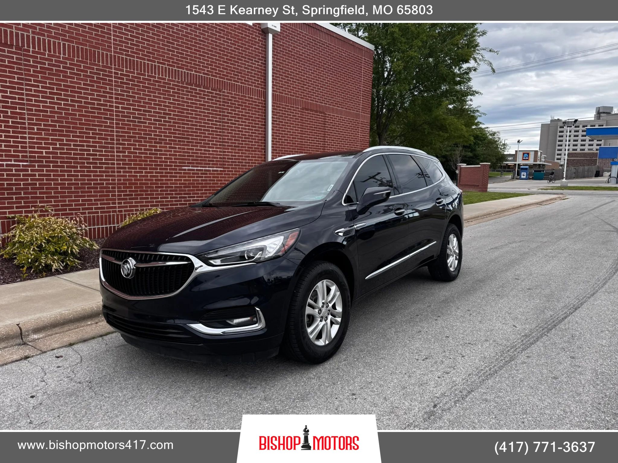 Used 2020 Buick Enclave Essence w/ Sound and Sites Package AWD/4WD image 1
