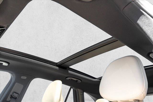 New 2026 Mercedes-Benz GLC 300 4MATIC image 12