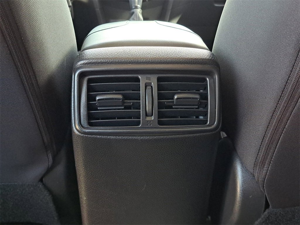 Certified 2021 Nissan Rogue Sport S image 20