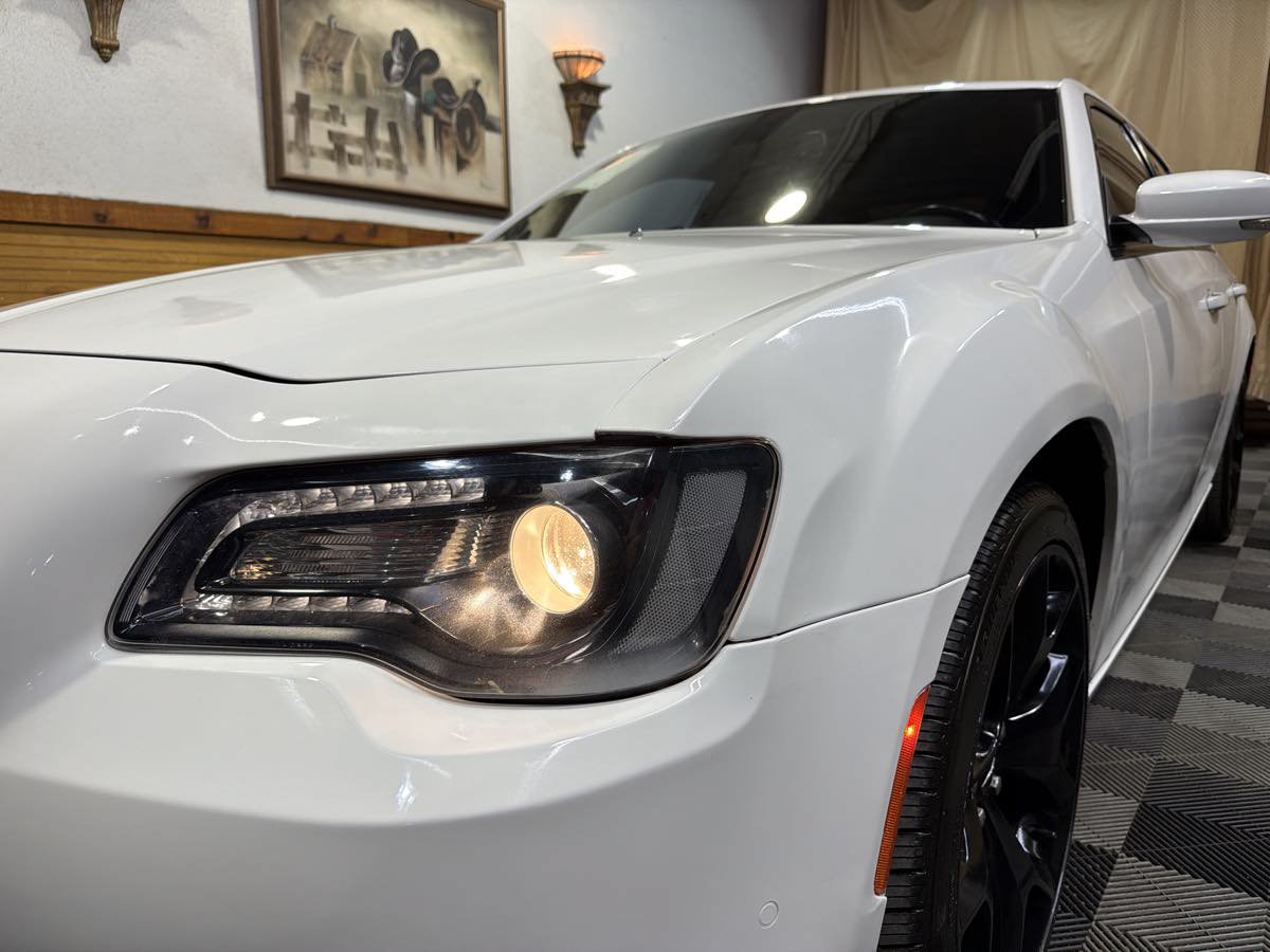 Used 2021 Chrysler 300 S RWD image 8