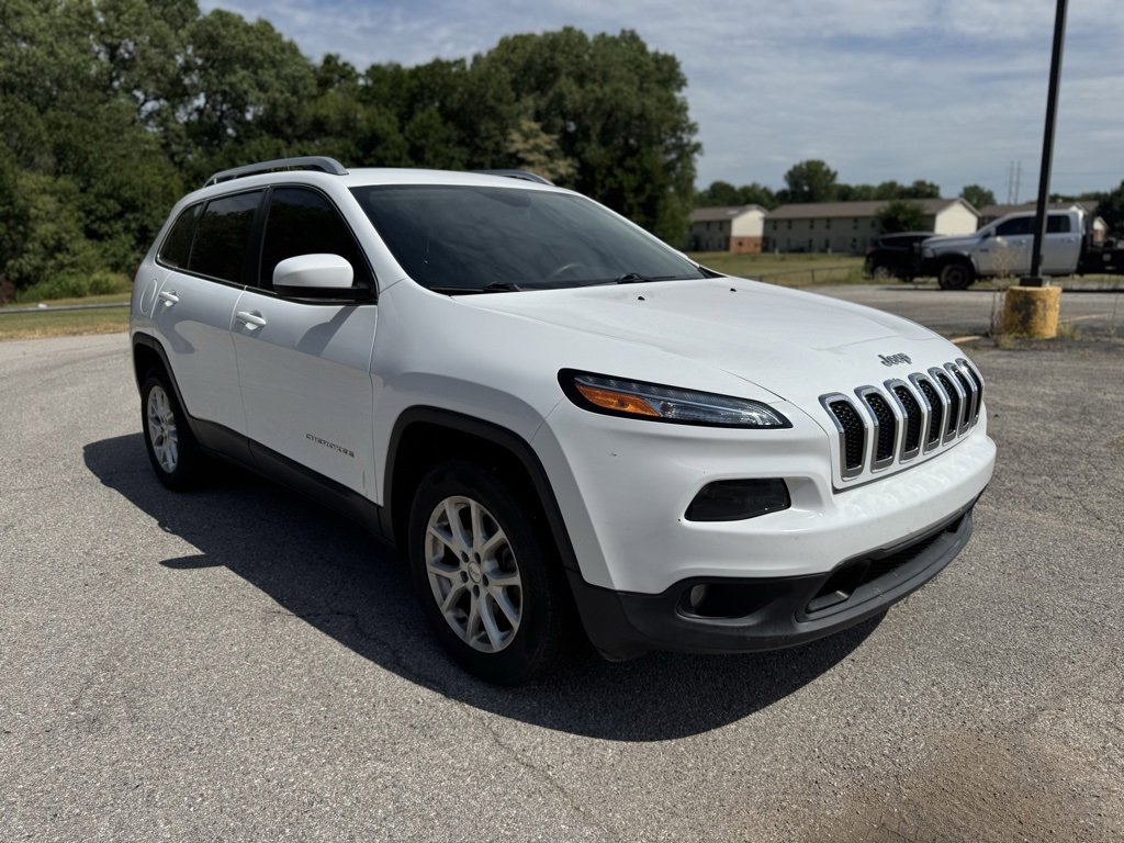 Used 2018 Jeep Cherokee Latitude