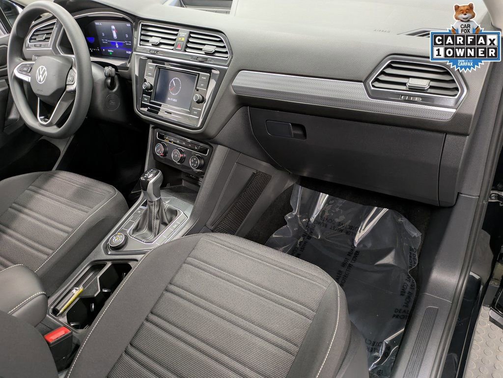Used 2022 Volkswagen Tiguan S image 31