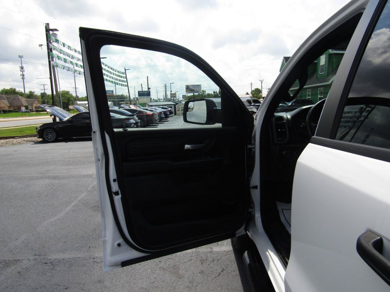 Used 2023 RAM 1500 Tradesman AWD/4WD image 10