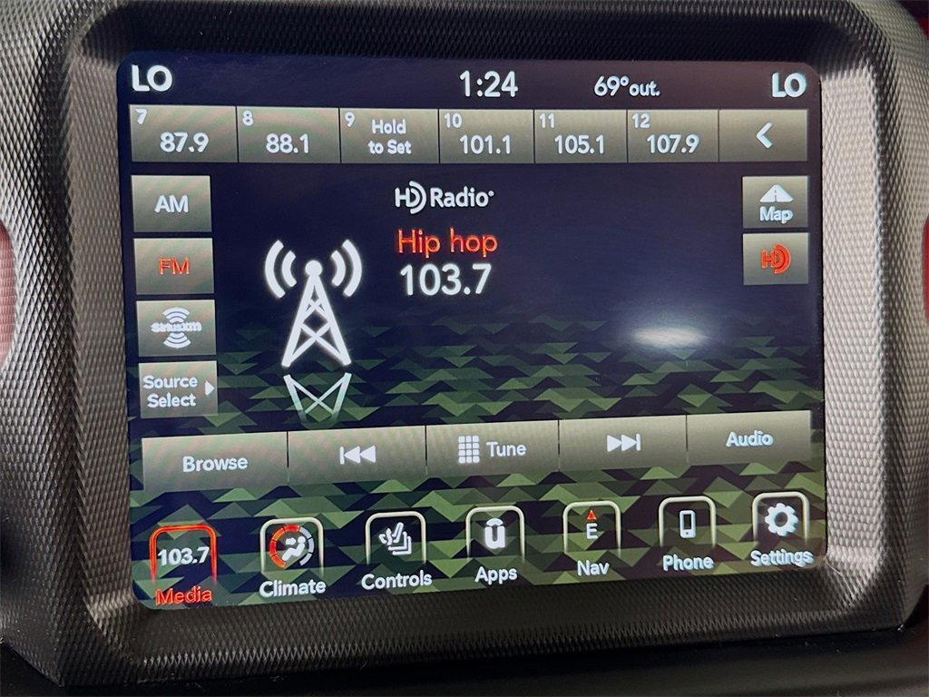 Used 2022 Jeep Wrangler Unlimited Rubicon w/ LED Lighting Group image 43