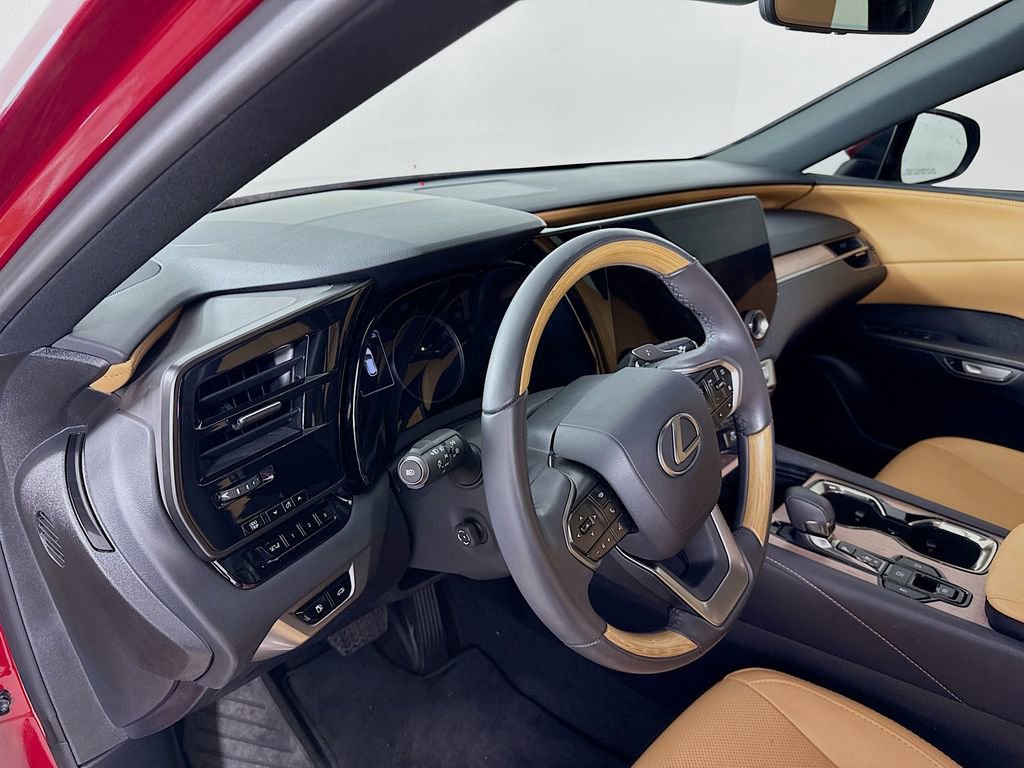 Used 2024 Lexus RX 350 Premium w/ Accessory Package (Z1) image 9