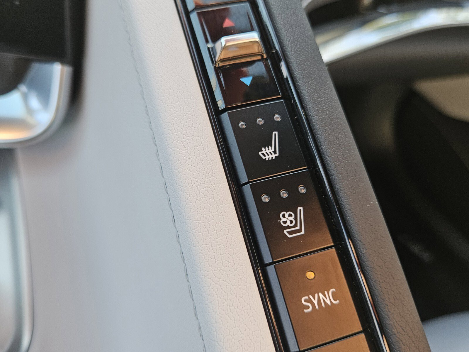Certified 2020 Chevrolet Corvette Stingray Preferred Cpe w/ 2LT Preferred Equipment Group image 27