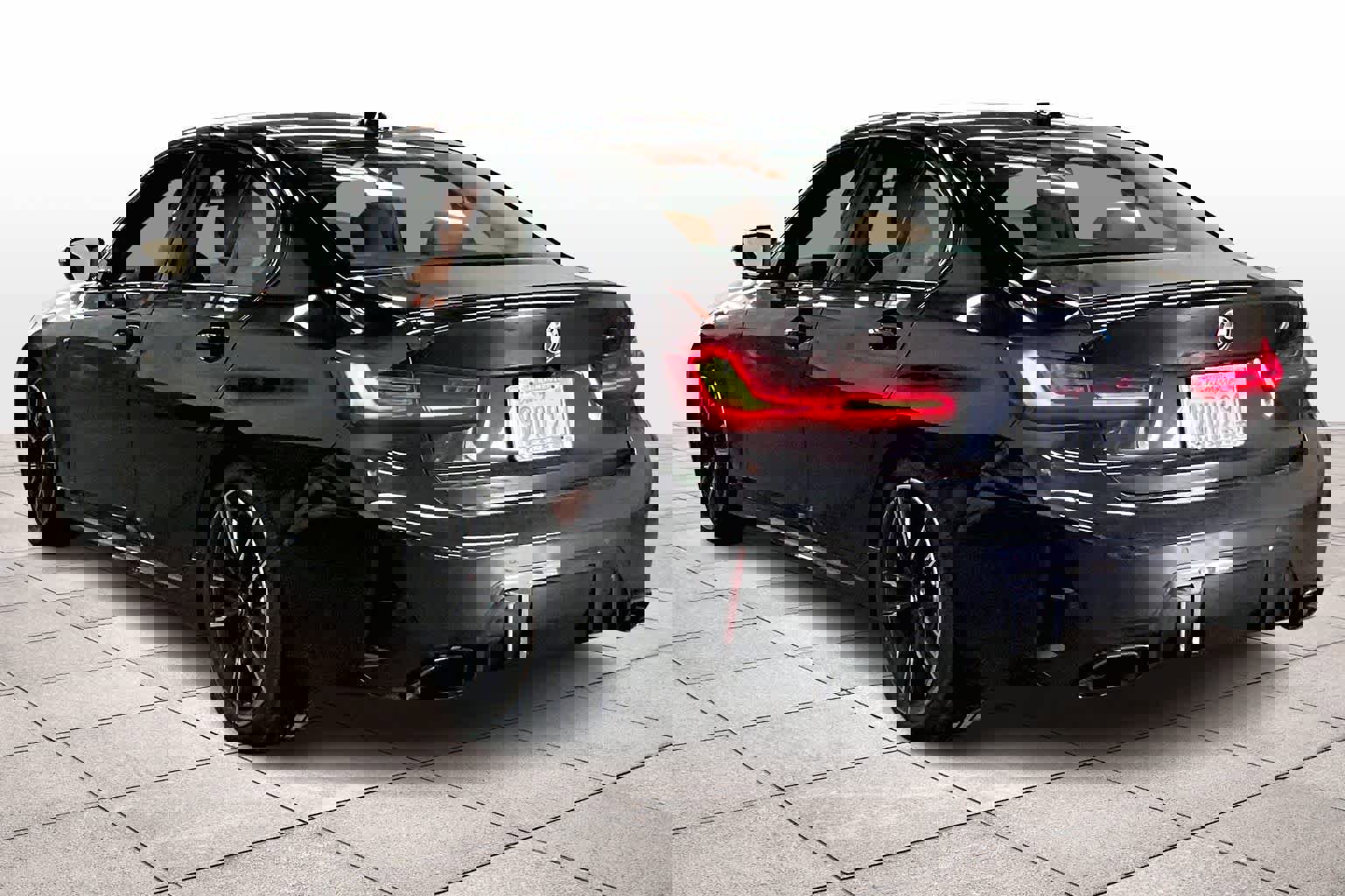 Used 2025 BMW M340i w/ Premium Package image 15