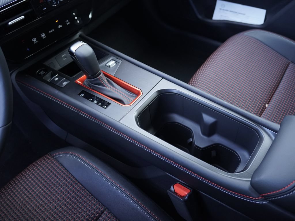 New 2026 Nissan Kicks SR FWD image 22