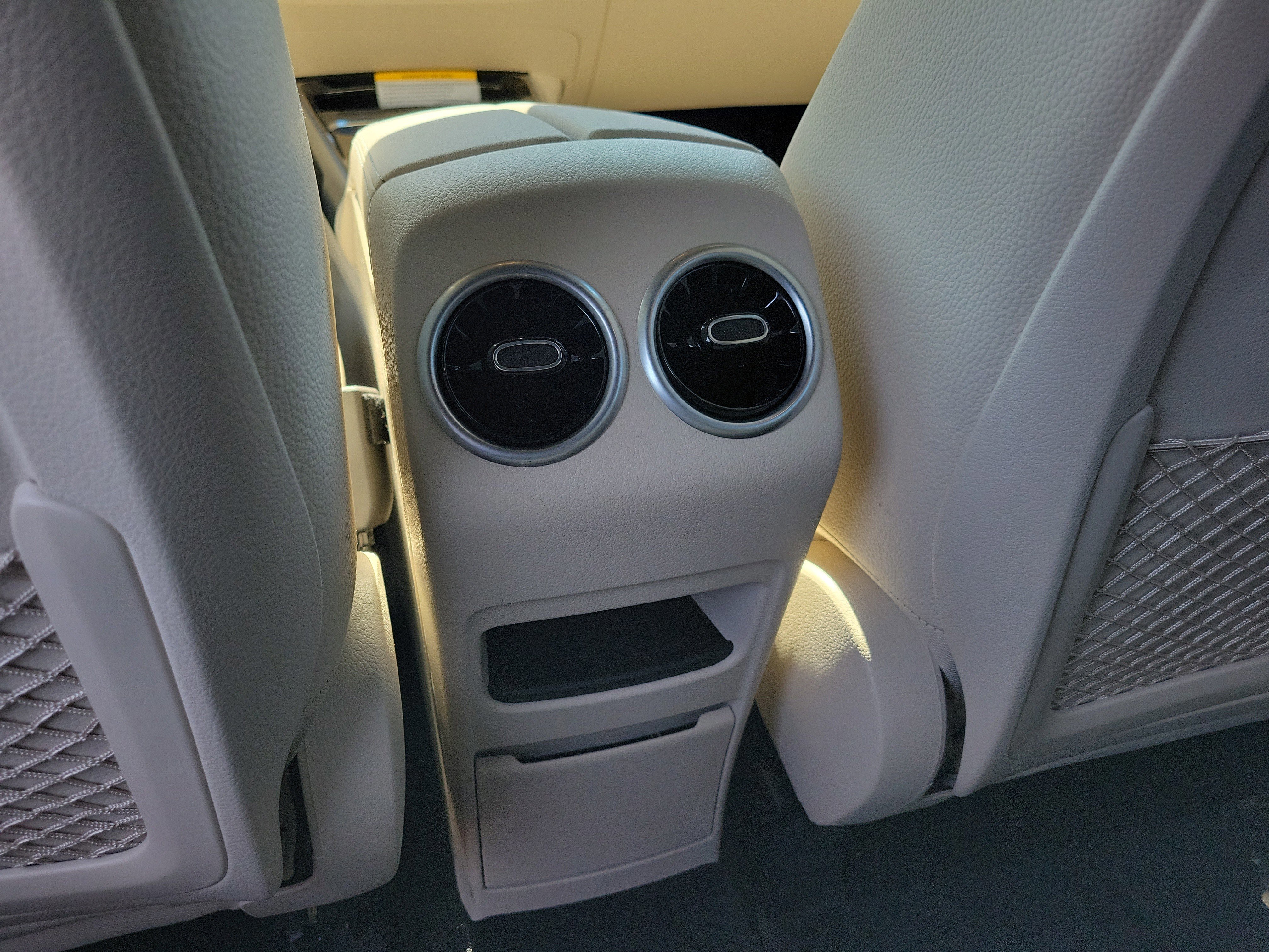 Certified 2025 Mercedes-Benz GLB 250 image 24