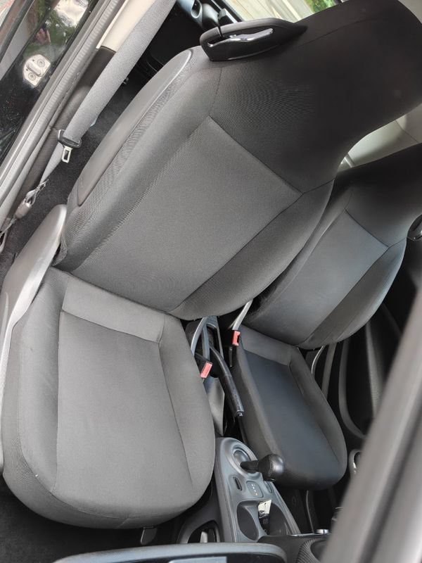 Used 2016 smart fortwo pure RWD image 12