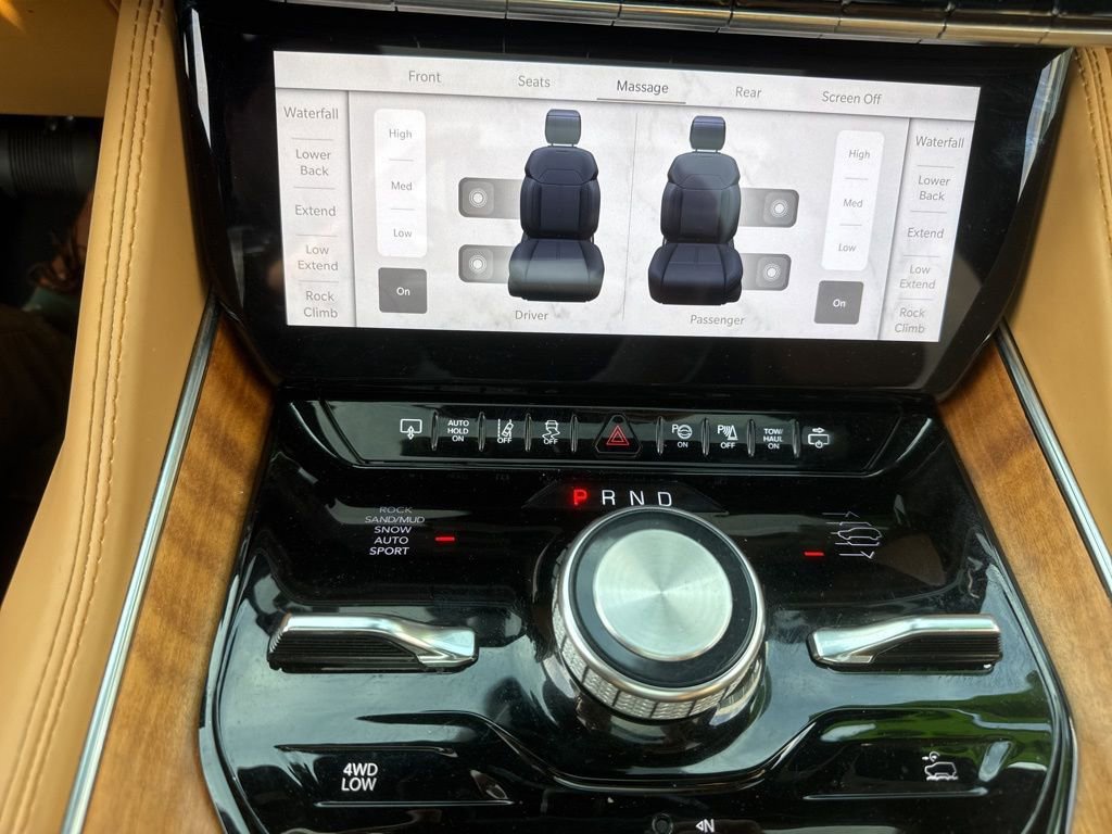 Used 2022 Jeep Grand Wagoneer Series III w/ Rear Seat Video Group 1 image 17