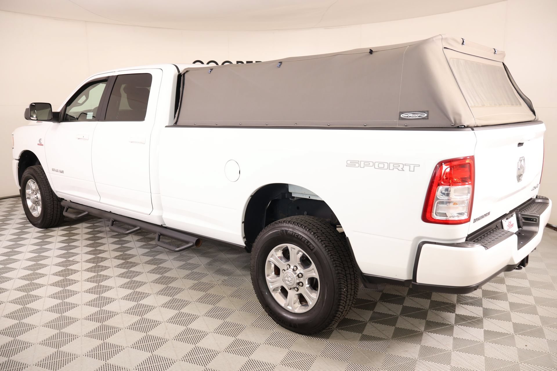Used 2022 RAM 3500 Big Horn w/ Level A Equipment Group AWD/4WD image 23