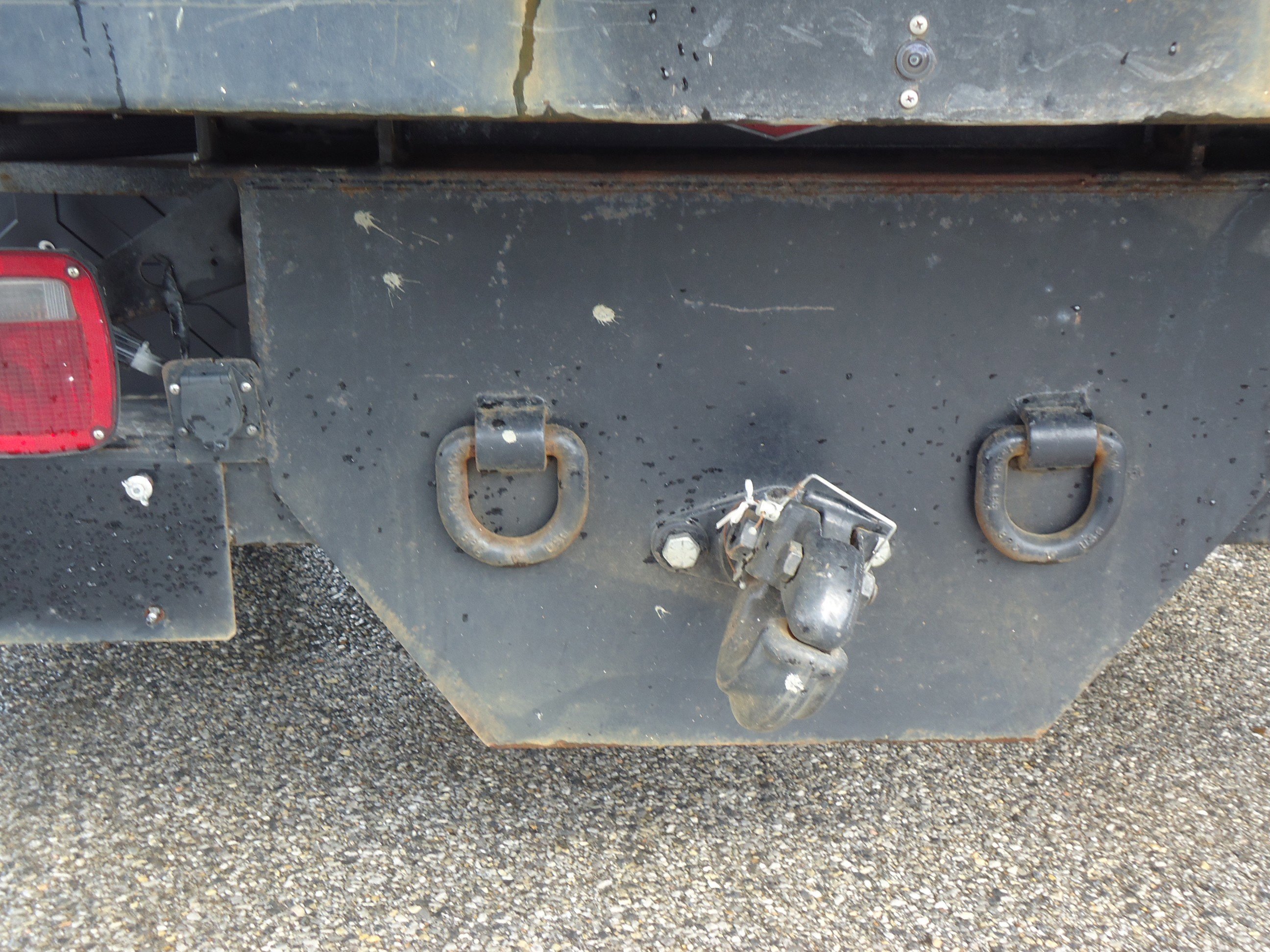 Used 2023 Ford F550 4x4 Regular Cab Super Duty image 12