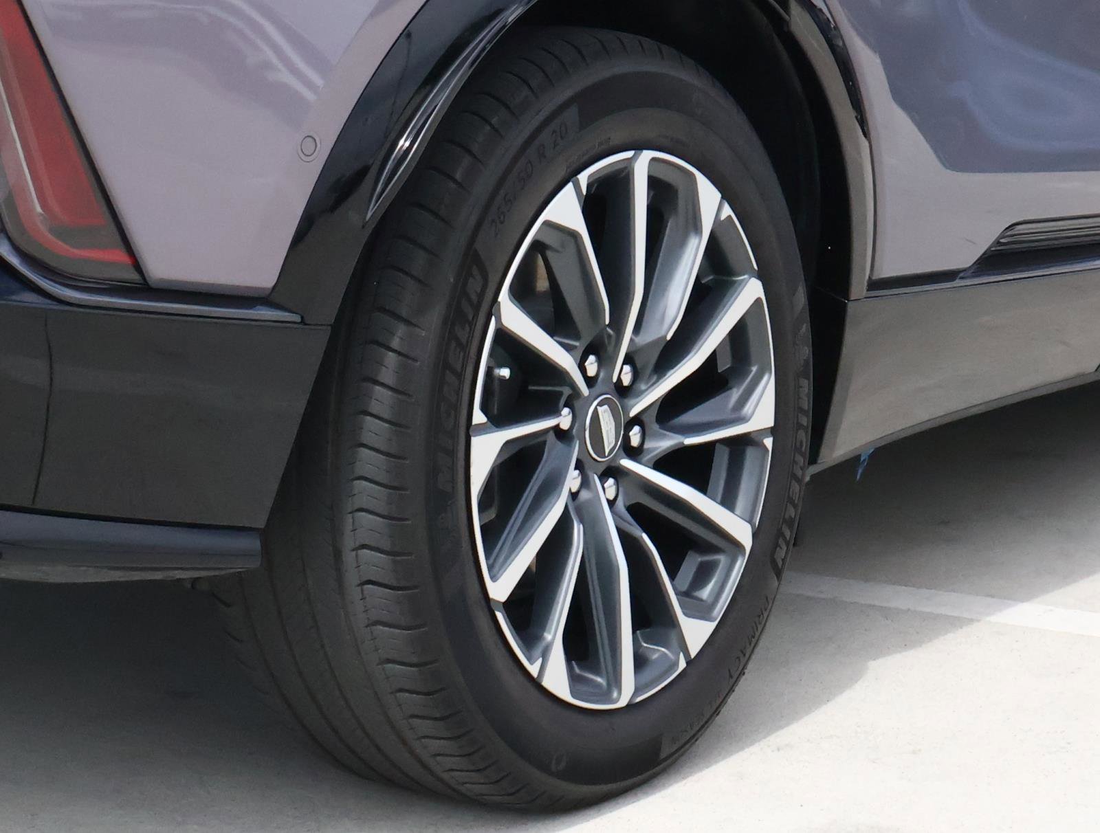 Certified 2024 Cadillac Lyriq Sport RWD image 12