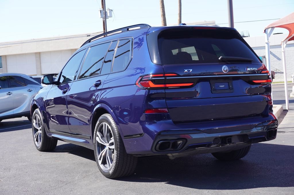 Used 2023 BMW X7 M60i w/ Executive Package image 3