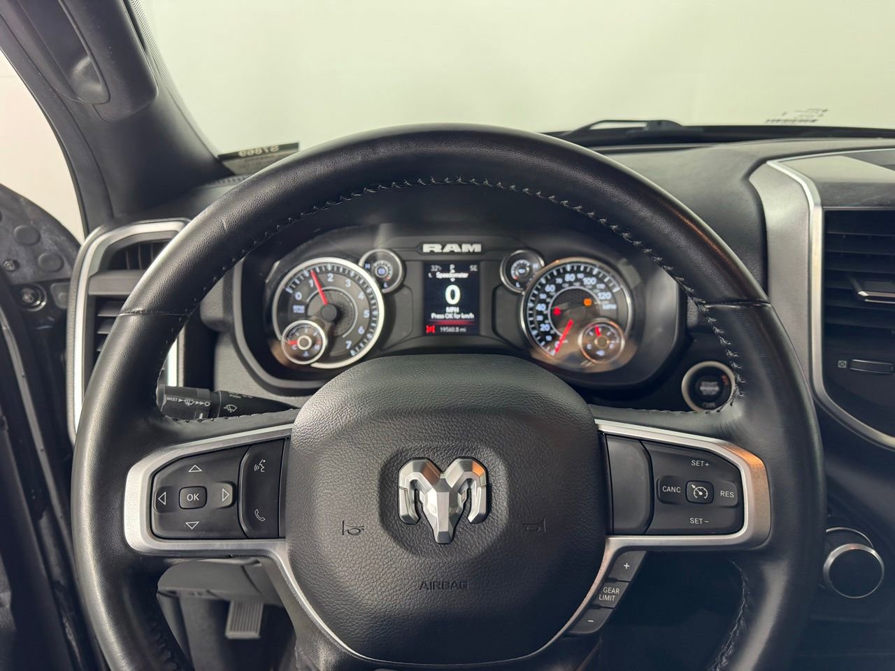 Used 2024 RAM 2500 Big Horn w/ Bed Utility Group image 22