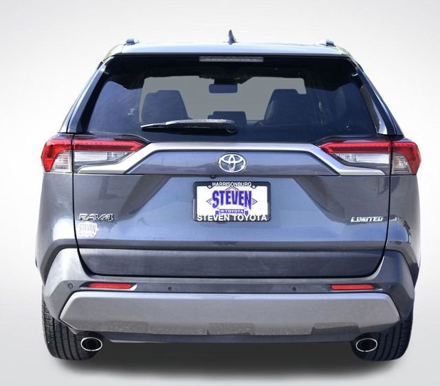 Used 2019 Toyota RAV4 Limited w/ Advanced Technology Package image 11