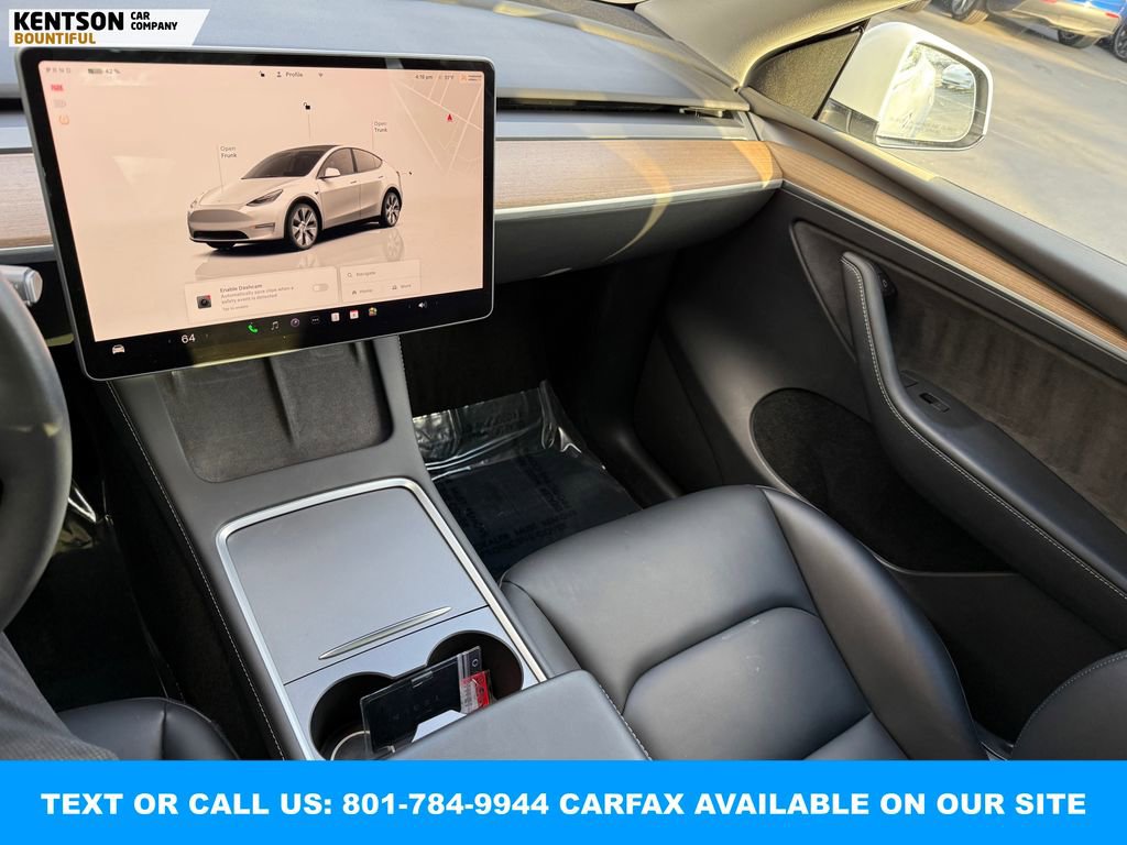 Used 2023 Tesla Model Y Long Range image 21