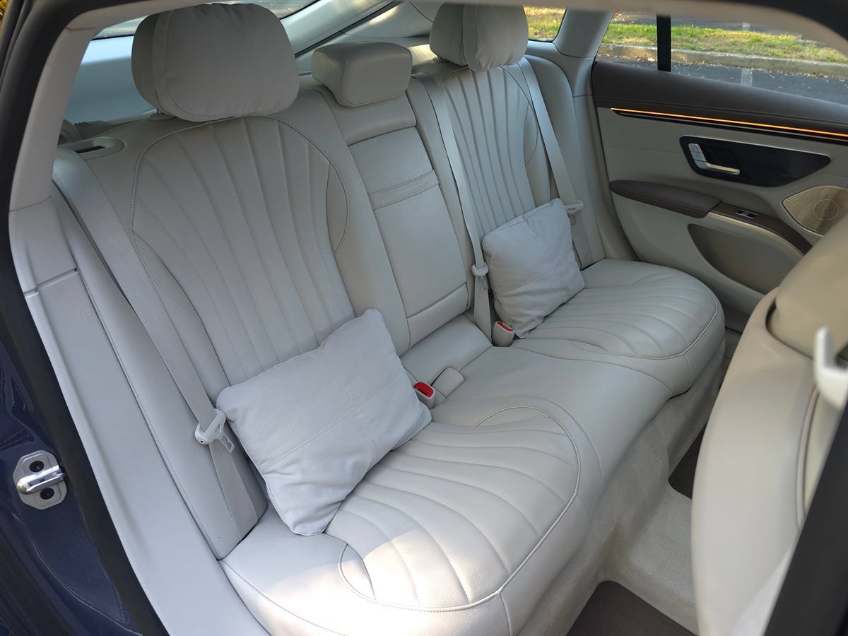 Used 2023 Mercedes-Benz EQS 580 4MATIC Sedan image 19