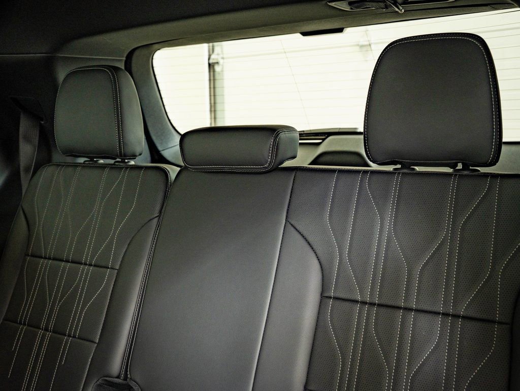 Used 2025 Buick Enclave Avenir w/ Super Cruise Package image 48