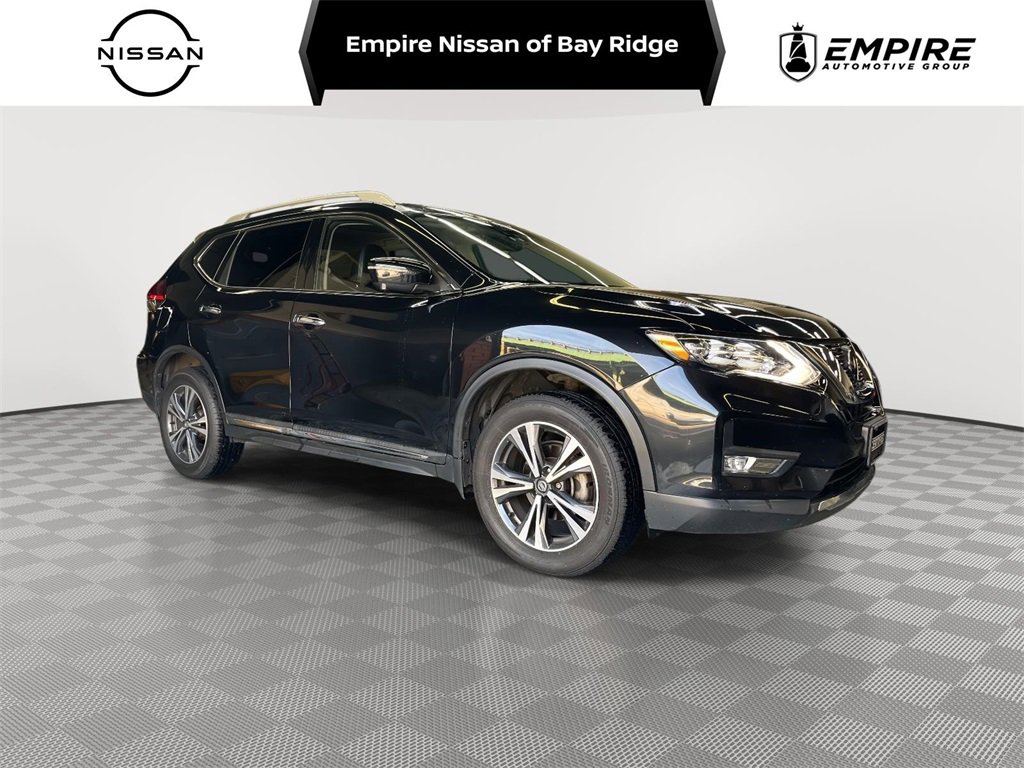Used 2018 Nissan Rogue SL w/ Premium Package